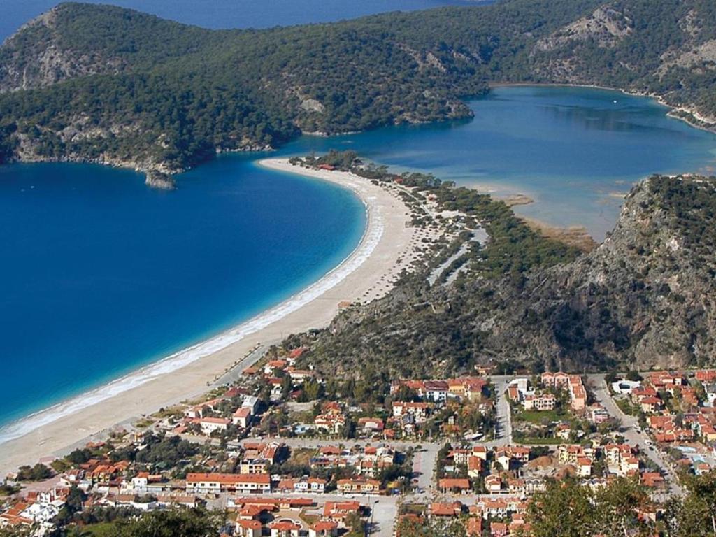 Ilkiz Beach Hotel Oludeniz Bagian luar foto