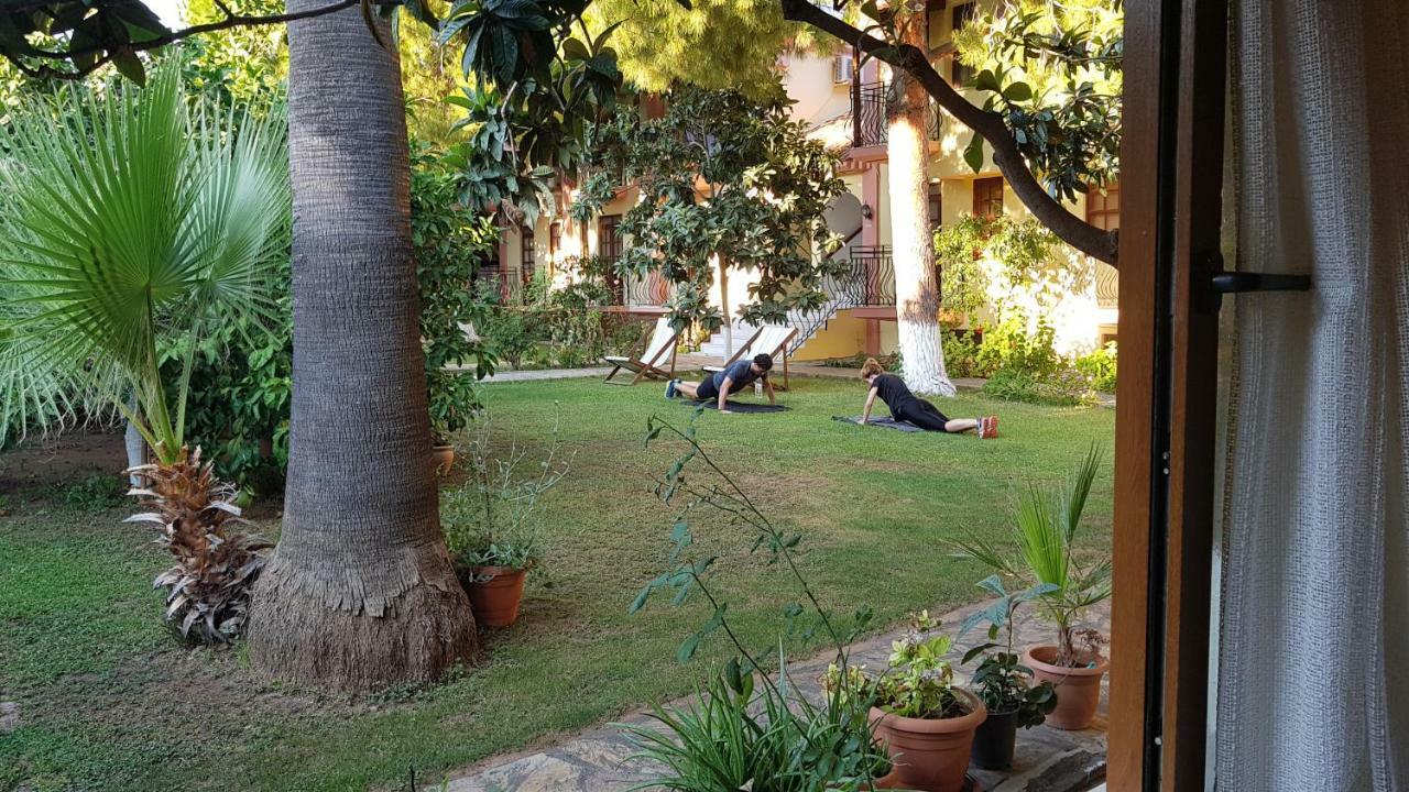 Ilkiz Beach Hotel Oludeniz Bagian luar foto